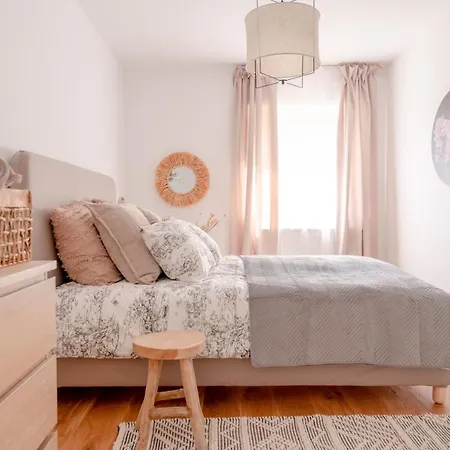 Dach.loft Spitz In Der Wachau Шпиц